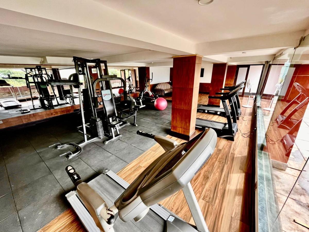 Denzong Regency- Luxury Mountain Retreat Spa & Casino Gangtok Bagian luar foto