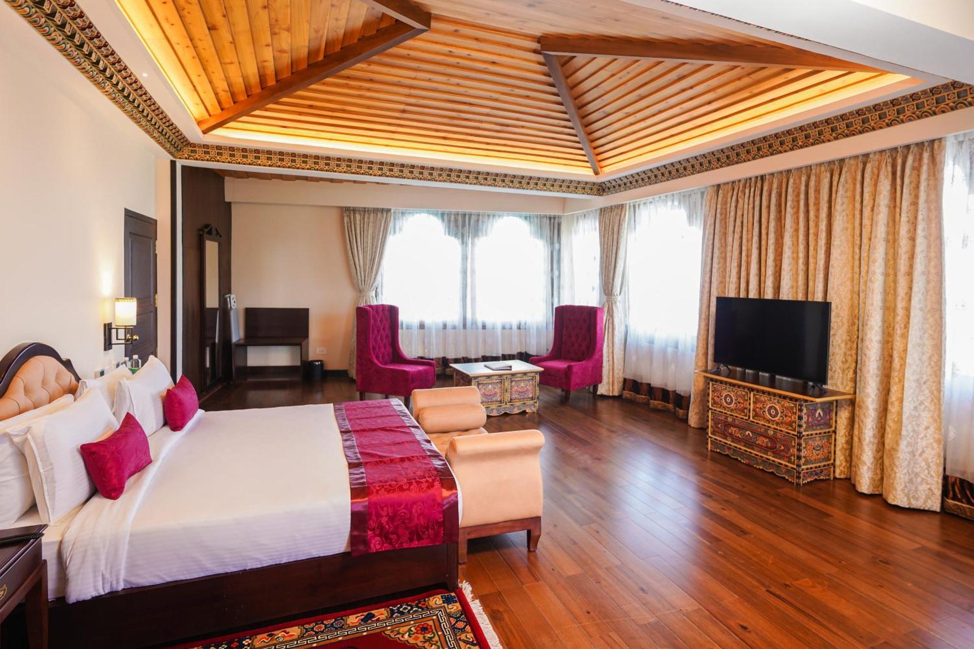 Denzong Regency- Luxury Mountain Retreat Spa & Casino Gangtok Bagian luar foto