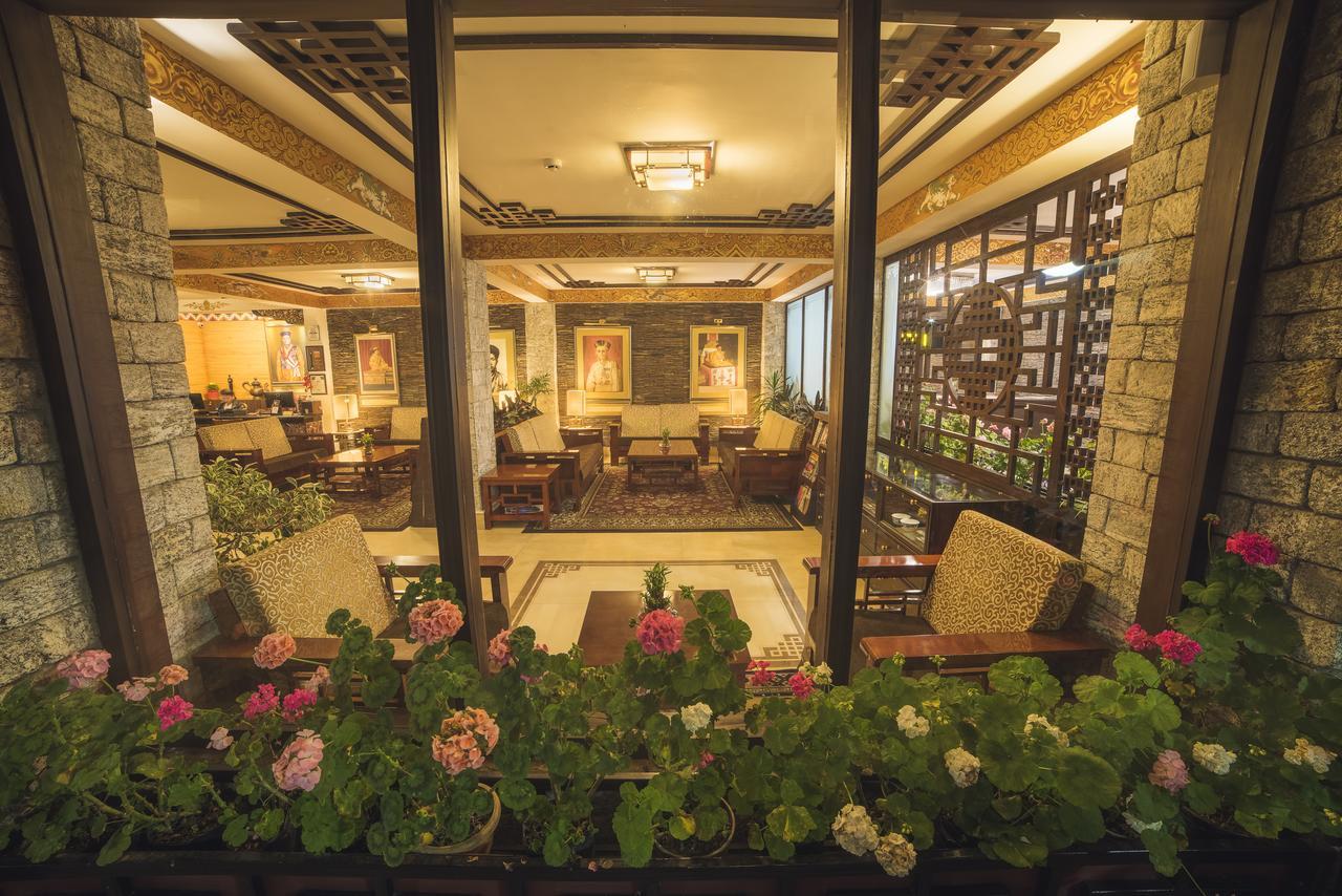 Denzong Regency- Luxury Mountain Retreat Spa & Casino Gangtok Bagian luar foto